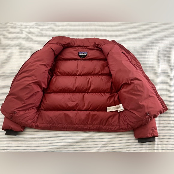 Patagonia Silent Down Jacket - Picture 8 of 11